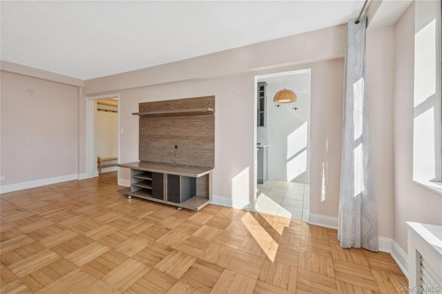 3103 Fairfield Avenue 5D, Bronx, NY 10463