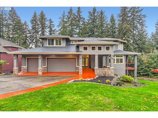 13829 Se CLAREMONT St, Happy Valley, OR 97086