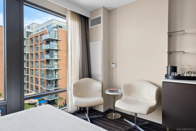 207 5th Ave 803, San Diego, CA 92101