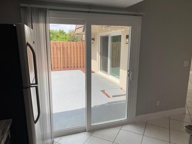 1212 Vista Oaks Circle NE, Palm Bay, FL 32905