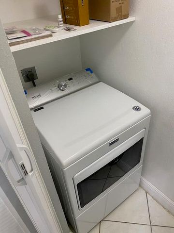 1212 Vista Oaks Circle NE, Palm Bay, FL 32905