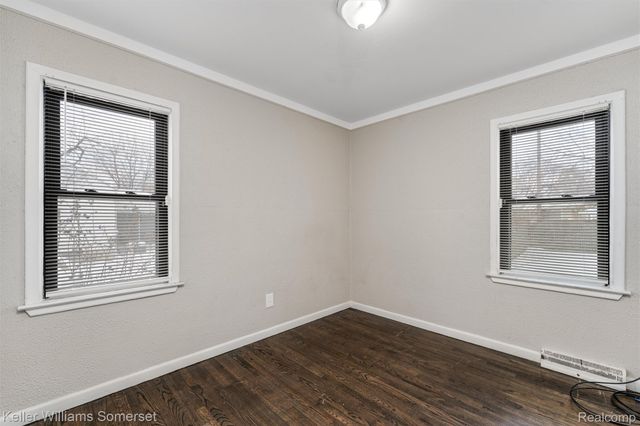 8289 Ford Avenue, Warren, MI 48089