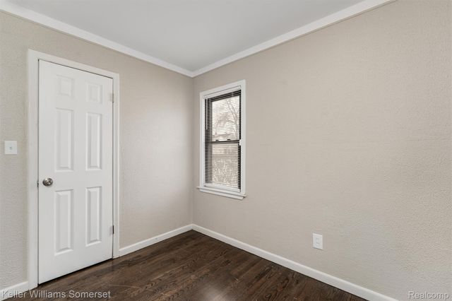 8289 Ford Avenue, Warren, MI 48089