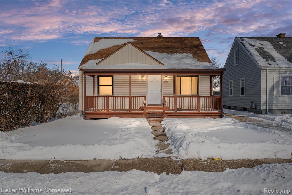 8289 Ford Avenue, Warren, MI 48089