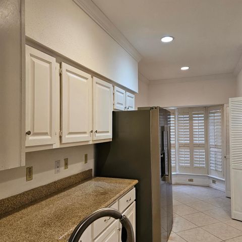 712 Augusta Drive 712, Houston, TX 77057