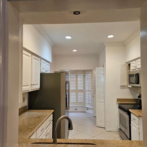 712 Augusta Drive 712, Houston, TX 77057