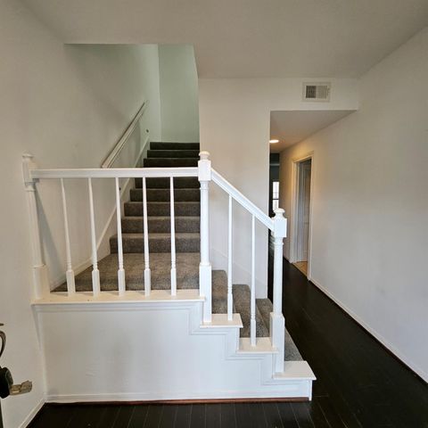 712 Augusta Drive 712, Houston, TX 77057