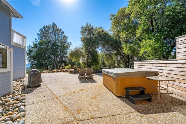 1991 Quartz Creek Ln, Placerville, CA 95667