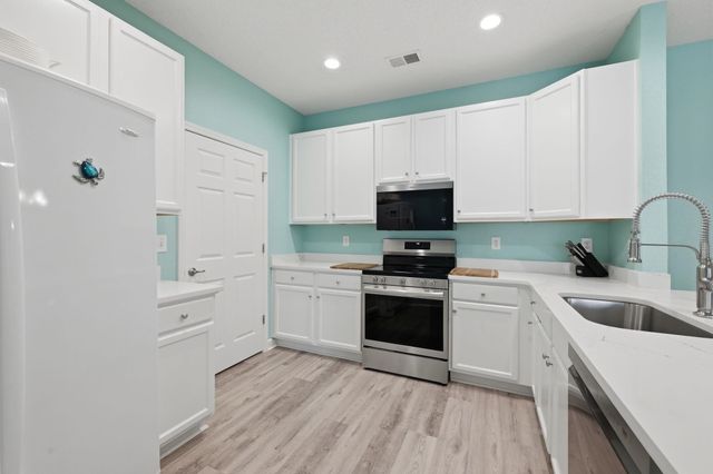 476 Deerfield Links Dr., Surfside Beach, SC 29575
