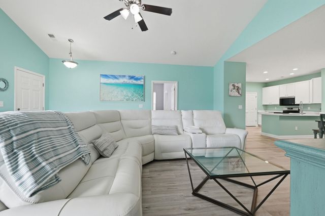 476 Deerfield Links Dr., Surfside Beach, SC 29575