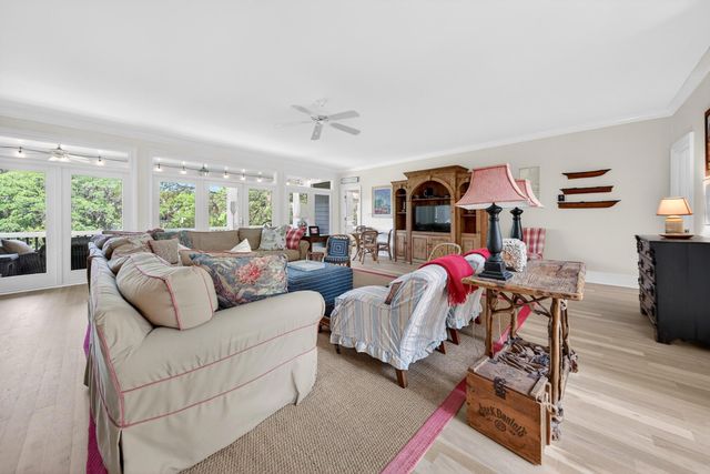 122 Sea Island Dr., Georgetown, SC 29440