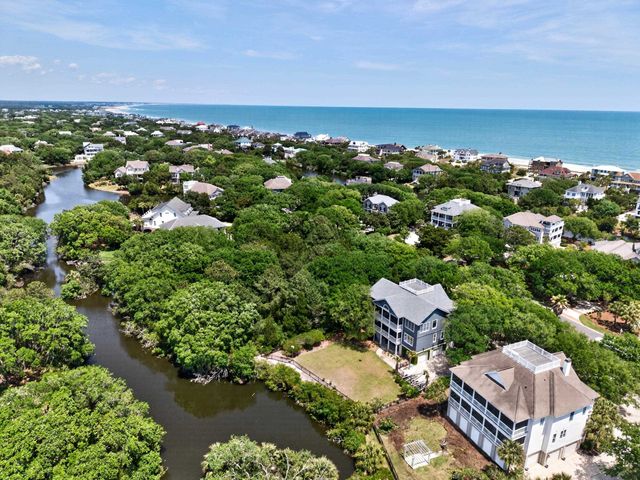 122 Sea Island Dr., Georgetown, SC 29440