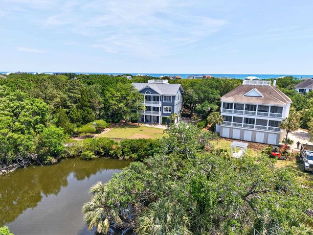 122 Sea Island Dr., Georgetown, SC 29440