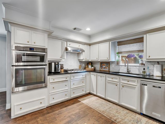 11910 Quail Creek Drive, Houston, TX 77070