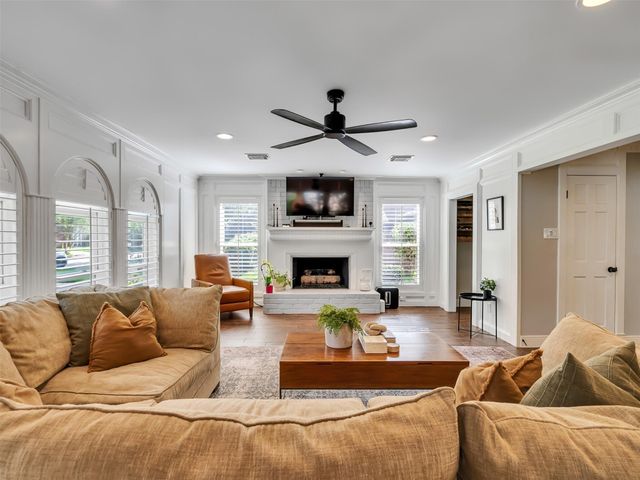 11910 Quail Creek Drive, Houston, TX 77070