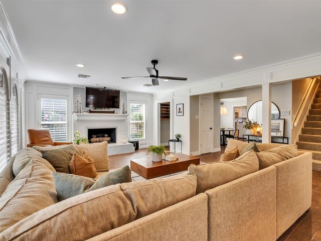 11910 Quail Creek Drive, Houston, TX 77070