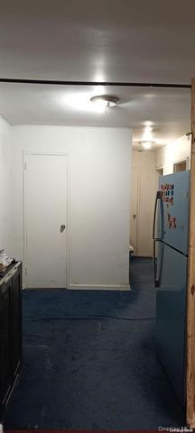 Kew Gardens Rd RD 6N, Richmond Hill North, NY 11418