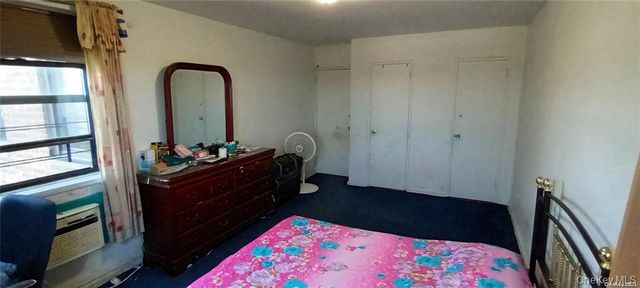 Kew Gardens Rd RD 6N, Richmond Hill North, NY 11418