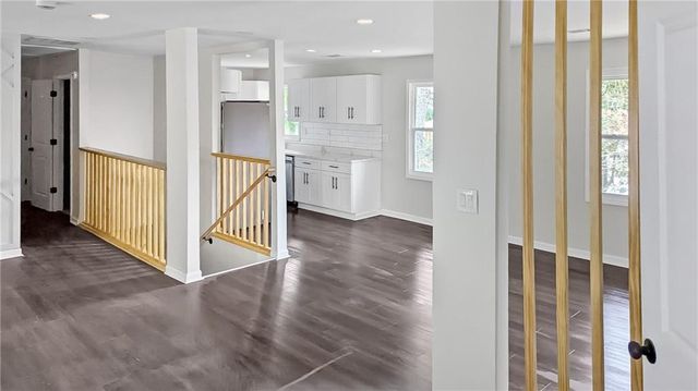 2851 Headland Drive, Atlanta, GA 30344