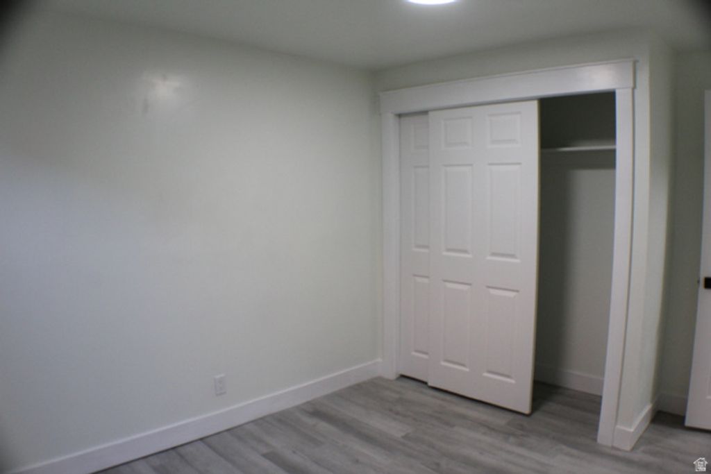 Image 7 of property listing at 3967 S 6865 W, West Valley City, UT 84128