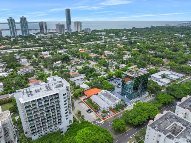 2101 SW 3rd Ave, Miami, FL 33129
