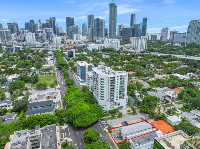 2101 SW 3rd Ave, Miami, FL 33129