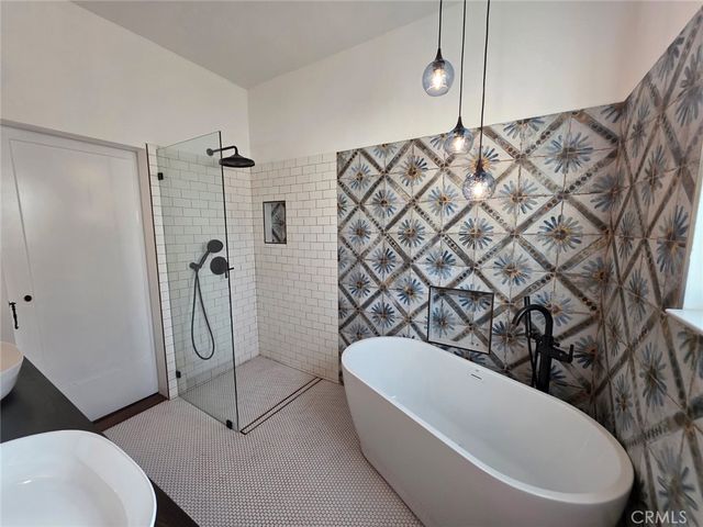 3109 Stanford Avenue, Venice, CA 90292