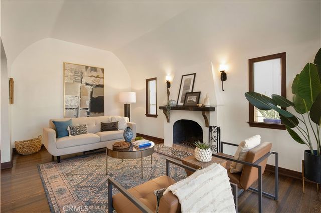 3109 Stanford Avenue, Venice, CA 90292