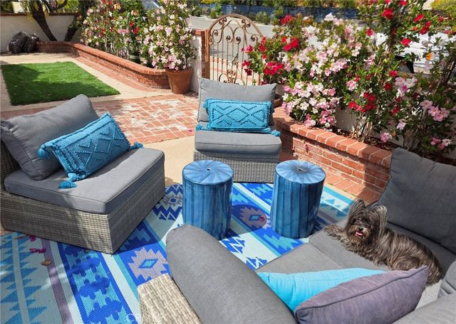 3109 Stanford Avenue, Venice, CA 90292