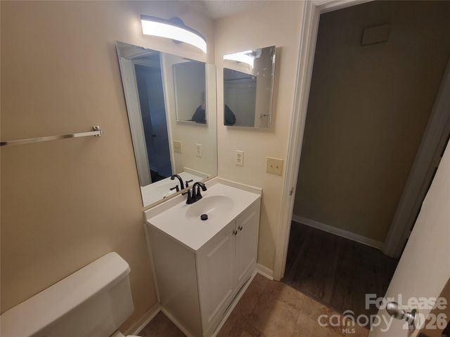 10921 Harrowfield Road, Charlotte, NC 28226