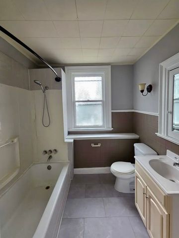 5712 Stanton AVENUE, Highland Park, PA 15206