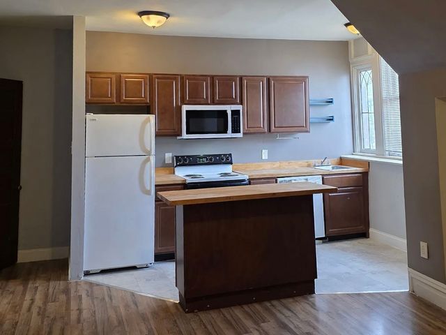 5712 Stanton AVENUE, Highland Park, PA 15206