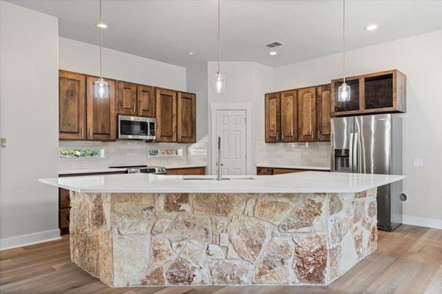241 Pleasant Valley RD, Wimberley, TX 78676