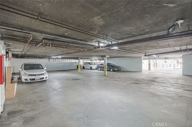 4406 Cahuenga Boulevard 109, Toluca Lake, CA 91602