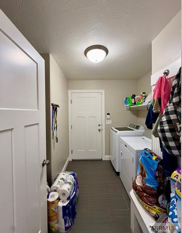 5138 Brylee Way, Iona, ID 83427
