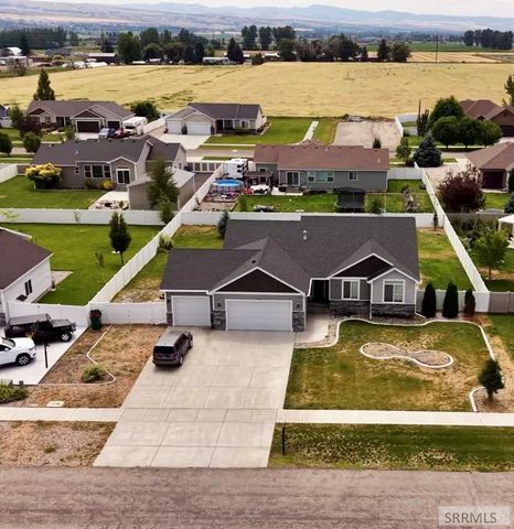 5138 Brylee Way, Iona, ID 83427