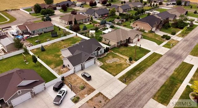 5138 Brylee Way, Iona, ID 83427