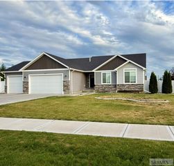 5138 Brylee Way, Iona, ID 83427