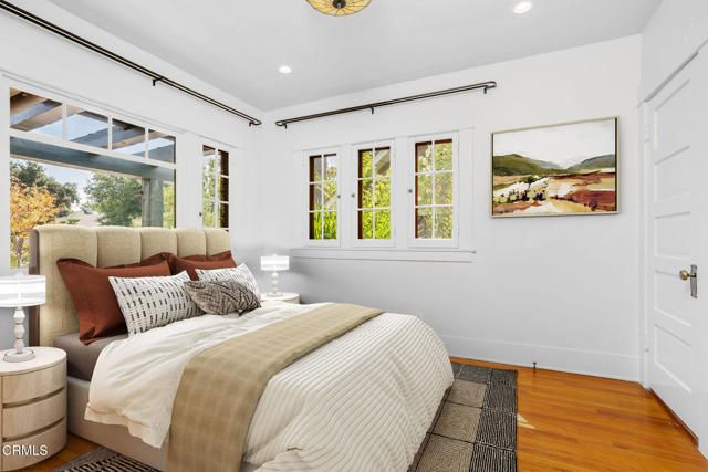 847 S Los Robles Avenue, Pasadena, CA 91106