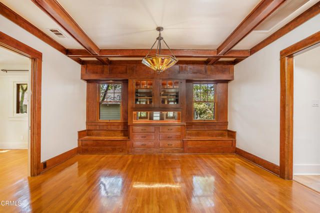 847 S Los Robles Avenue, Pasadena, CA 91106