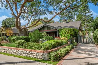 847 S Los Robles Avenue, Pasadena, CA 91106