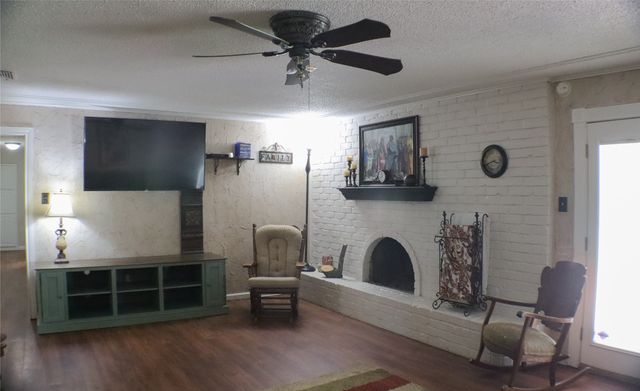 608 Field Street, Colleyville, TX 76034