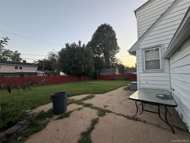 18 Alexander Avenue, Hicksville, NY 11801