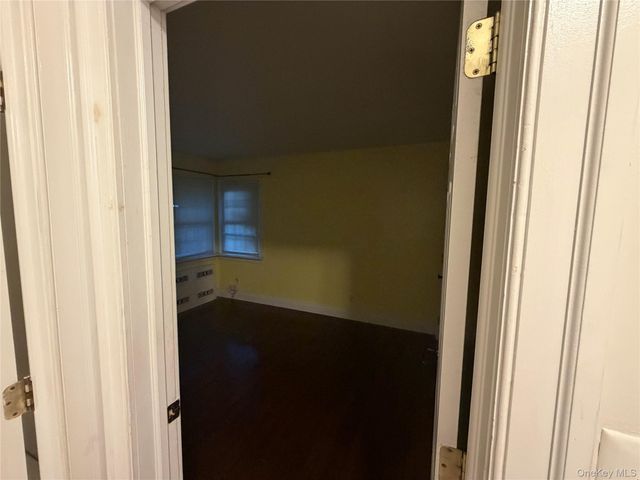 18 Alexander Avenue, Hicksville, NY 11801