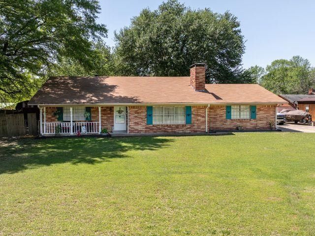 903 Whippoorwill, Atlanta, TX 75551