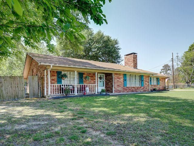 903 Whippoorwill, Atlanta, TX 75551