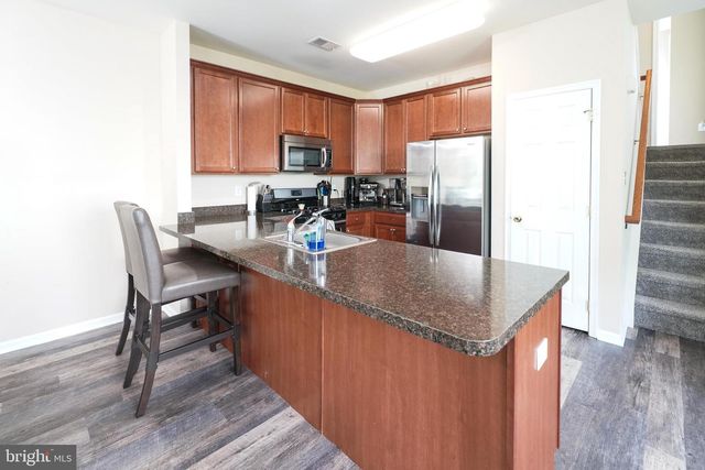 124 MEADOW CIRCLE, Mays Landing, NJ 08330
