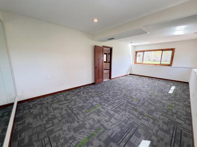 3072 Nottingham Road S, Saint Cloud, MN 56301