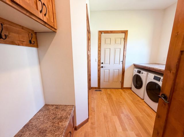3072 Nottingham Road S, Saint Cloud, MN 56301