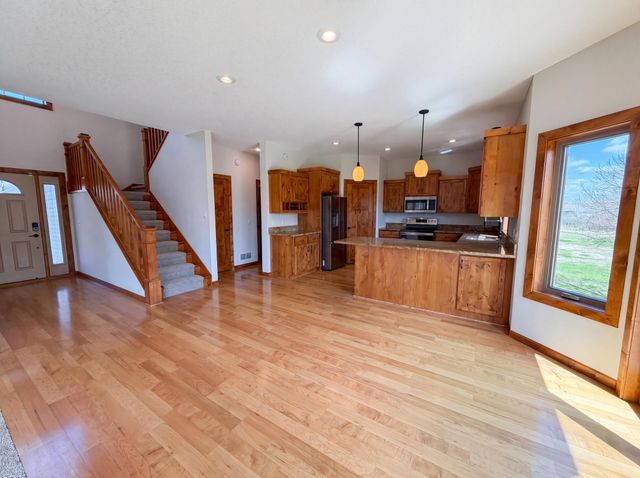 3072 Nottingham Road S, Saint Cloud, MN 56301
